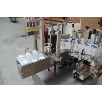 Automatische Quadrat-Ebenen-Flaschen-Etikettiermaschine spezieller geformter doppelter klebender Seitenaufkleber