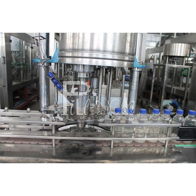 Getränk-Füllmaschine HAUSTIER 1500BPH 2L vollautomatische gekohlte Plastikflaschen-weiches Getränk