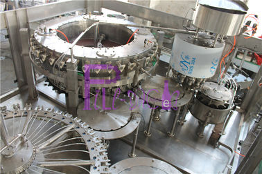 DCGF40-40-12 karbonisierte Getränk-Füllmaschine für Plastiküberwurfmutter HAUSTIER-Flaschen