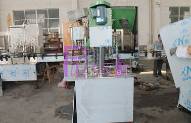 Lineare Flaschen-Füllmaschine-Trinkwasser-Reinigung, Füllung, mit einer Kappe bedeckende Maschine