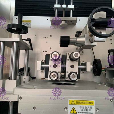 Photoelektrisches Psychiaters-Ärmel PVC STREICHELN flacher Flaschen-Aufkleber-Etikettiermaschine