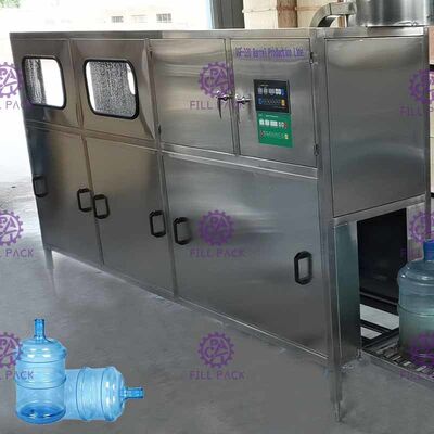 Reines Wasser-abfüllende Füllmaschine 3 in 1 flüssiger Füller-Ausrüstung Monoblock