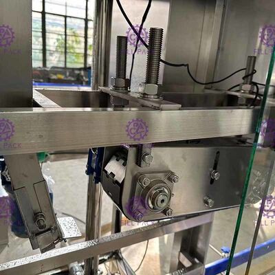 Fass-Wasser-Füller 5 Gallonen-Wasser-Füllmaschine-Anlage 450 BPH für Minear-Wasser