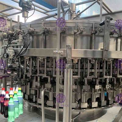 3 in 1 Monobloc gekohltes Getränk-füllender mit einer Kappe bedeckender Maschinen-Plastikflasche mit schraubverschluss