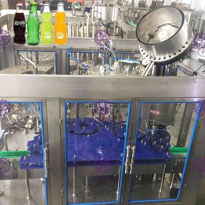 STREICHELN Sie Plastikglas 3 in 1 Monobloc funkelndes Wasser-Wein-Flaschen-Füllmaschine/in Ausrüstung/in Linie/in Anlage/in System