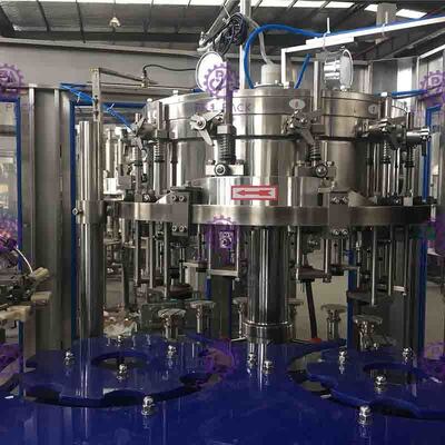 STREICHELN Sie Plastikglas 3 in 1 Monobloc funkelndes Wasser-Weinflaschenfüllen-Maschine/Ausrüstung/Linie/Anlage/System