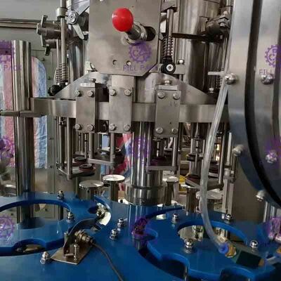 Selbstfüllende Linie des touch Screen Steueralkoholfreien Getränkes für Glasflasche