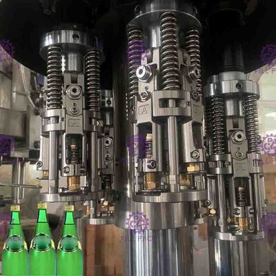 Flaschen-Füllmaschine-automatische mit einer Kappe bedeckende Ausrüstung 15000BPH des alkoholfreien Getränkes