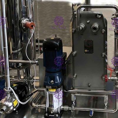 Doppelter Behälter mit Platten-Austauscher-Karbonisierungsanlage für CO2 Mischer 1500L/H