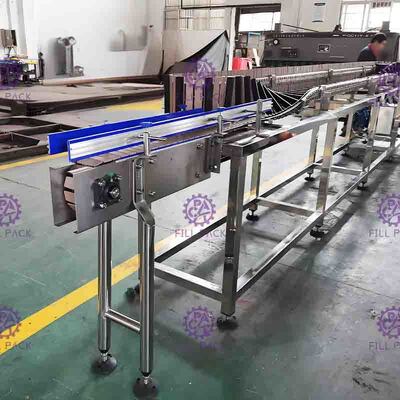 Automatische Flaschen-Verpackungsmaschine für Warmeinfüllensaft füllt Rücksterilisation ab