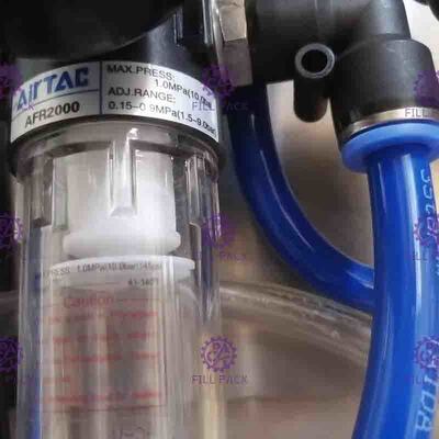 Halb automatische Überschrift Gerät-Füller der Bier-Füllmaschine-Plastikglasflaschen-2