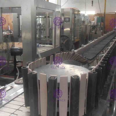 Plastiksaft-Flaschen-Rückseiten-Sterilisator-Maschine der Getränkeproduktlinie
