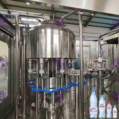 Automatisches HAUSTIER kleine Flaschen-Wasser-füllende Ausrüstung 3 in 1/Monoblock Aspetic 2000ml