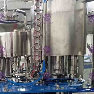 Selbst3 in 1 Massen-Körnchen-orange Juice Filling Equipment With-TORSION WEG von der Überwurfmutter