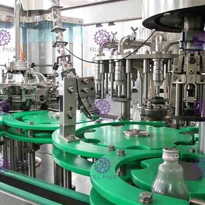 Kontakt SUS316 zerteilt Juice Filling Machine, der für das unterschiedliche Größenflaschenändern passend ist