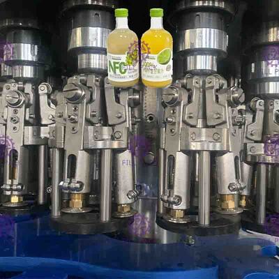 0.3L starker HochviskositätsJuice Filling Machine, automatische mit einer Kappe bedeckende Maschine