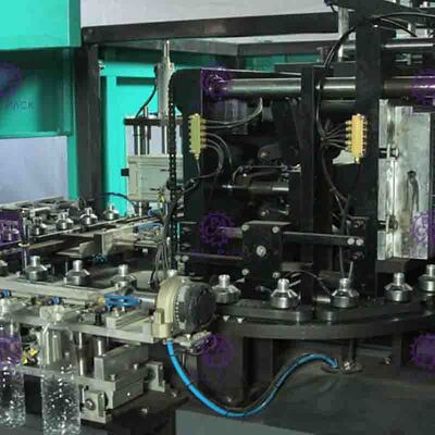Automatisches Energie-Saft-Öl-Getränkehaustier/Plastikflaschen-Schlag, der Maschine/Ausrüstung/Linie/Anlage/System macht