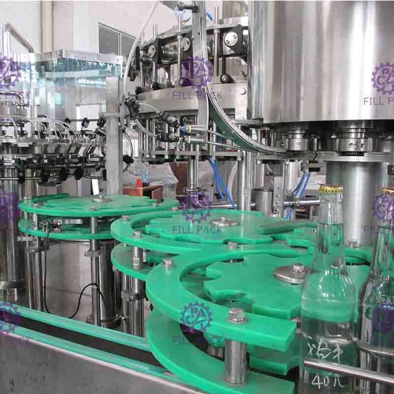 Tafelwasser-Saft-Wein HAUSTIER Plastikglas 3 in 1 Monobloc Flaschen-Produktions-Maschine/Ausrüstung/Anlage/System
