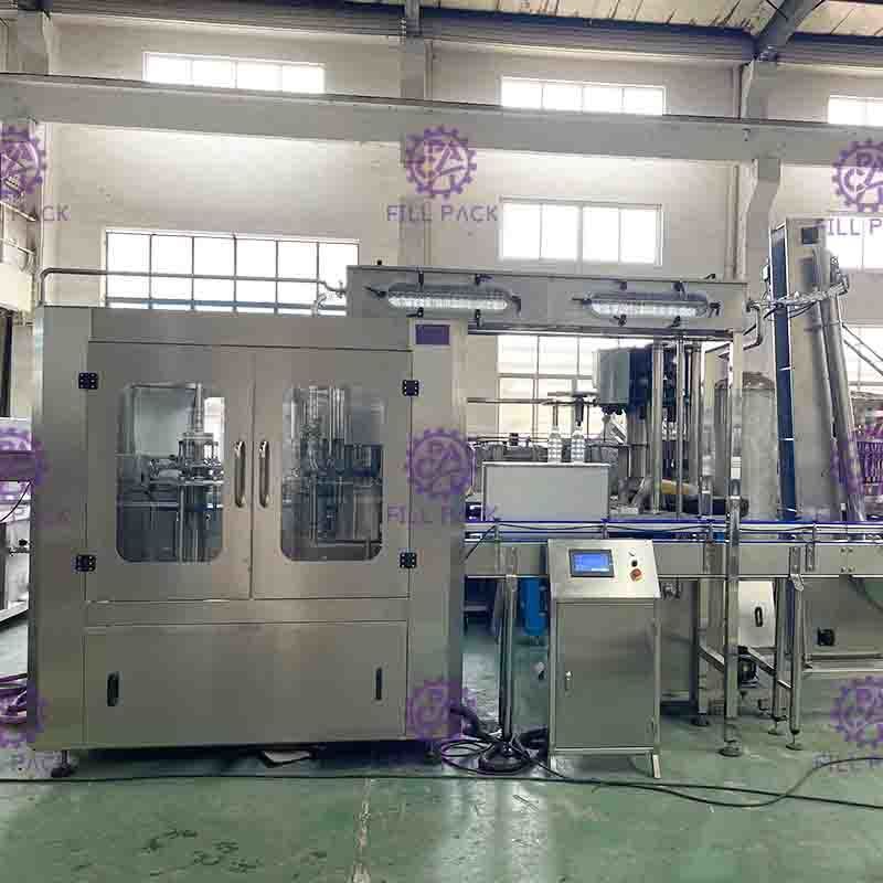 monobloc HAUSTIER/Plastikflasche/füllten Getränkgetränketeesaft-Füllmaschine/Ausrüstung/Anlage/System/Linie ab