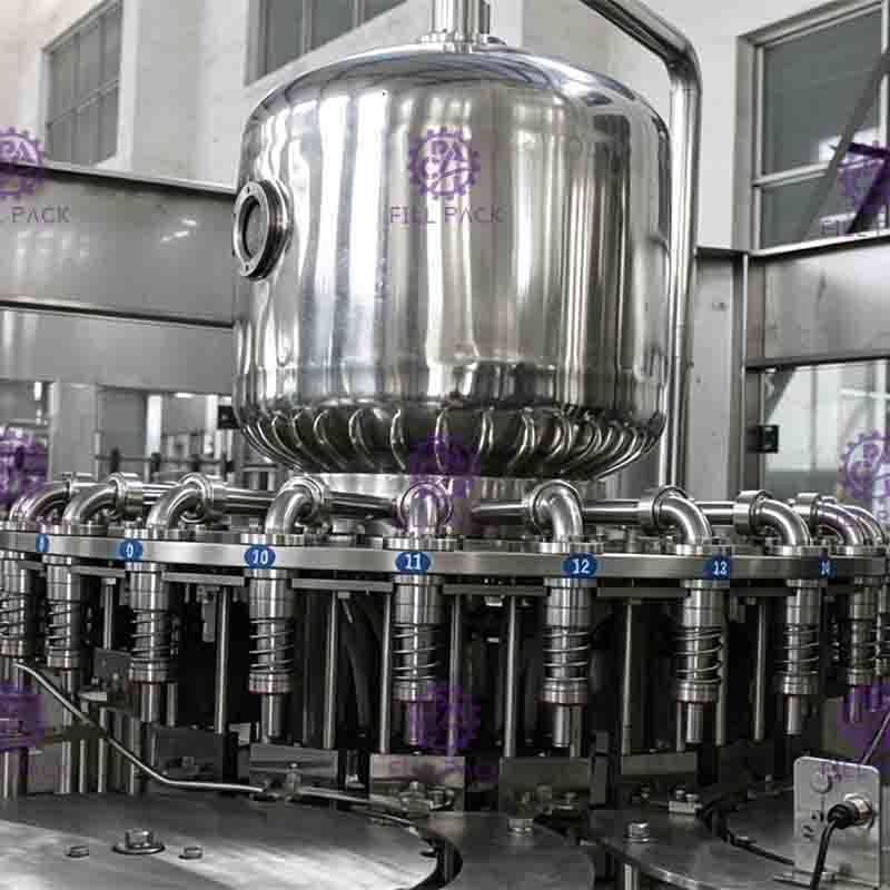 Warmeinfüllen orange Juice Machine For Glass Jars 0.4Mpa 8000BPH mit Torsion weg von den Kappen